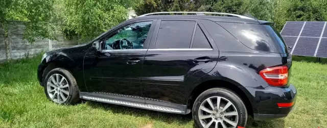 MERCEDES-BENZ Klasa M 