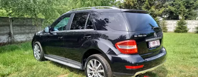 MERCEDES-BENZ Klasa M 