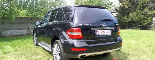 MERCEDES-BENZ Klasa M 