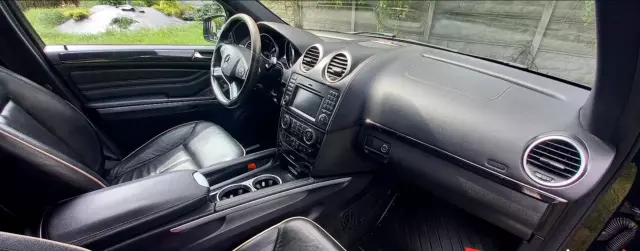 MERCEDES-BENZ Klasa M 