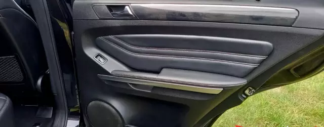 MERCEDES-BENZ Klasa M 