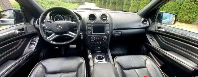 MERCEDES-BENZ Klasa M 