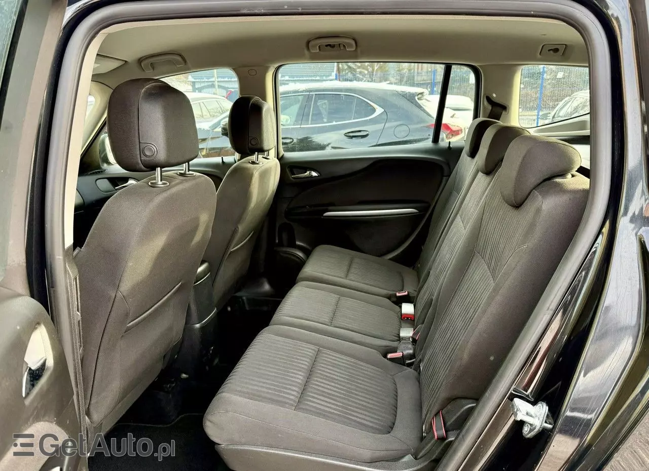 OPEL Zafira Tourer 2.0 CDTI Active