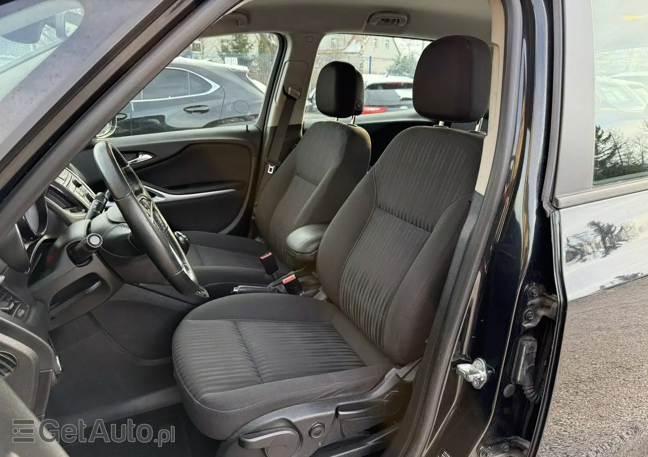OPEL Zafira Tourer 2.0 CDTI Active