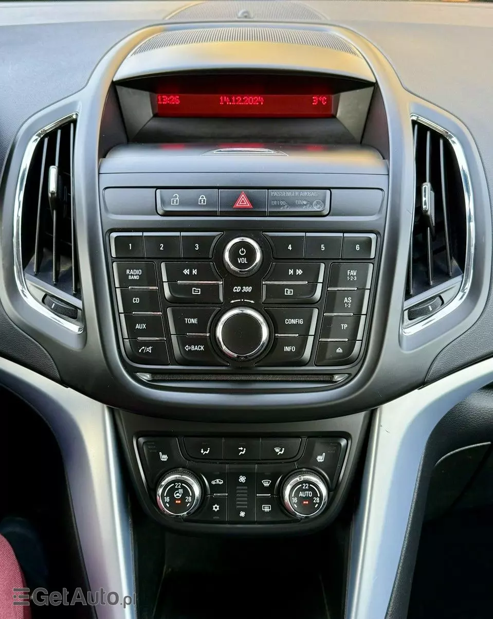 OPEL Zafira Tourer 2.0 CDTI Active