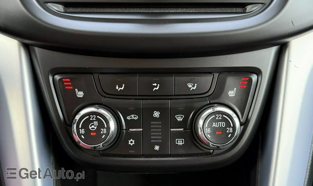 OPEL Zafira Tourer 2.0 CDTI Active