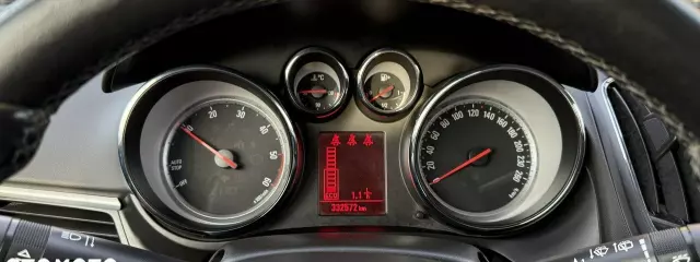 OPEL Zafira Tourer 2.0 CDTI Active