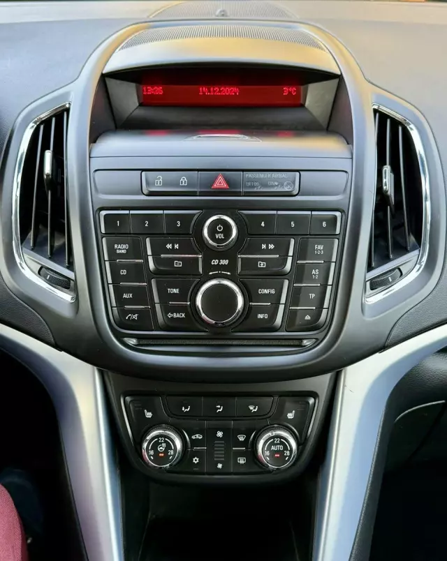 OPEL Zafira Tourer 2.0 CDTI Active