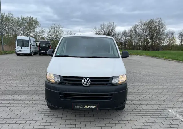 VOLKSWAGEN TRANSPORTER 