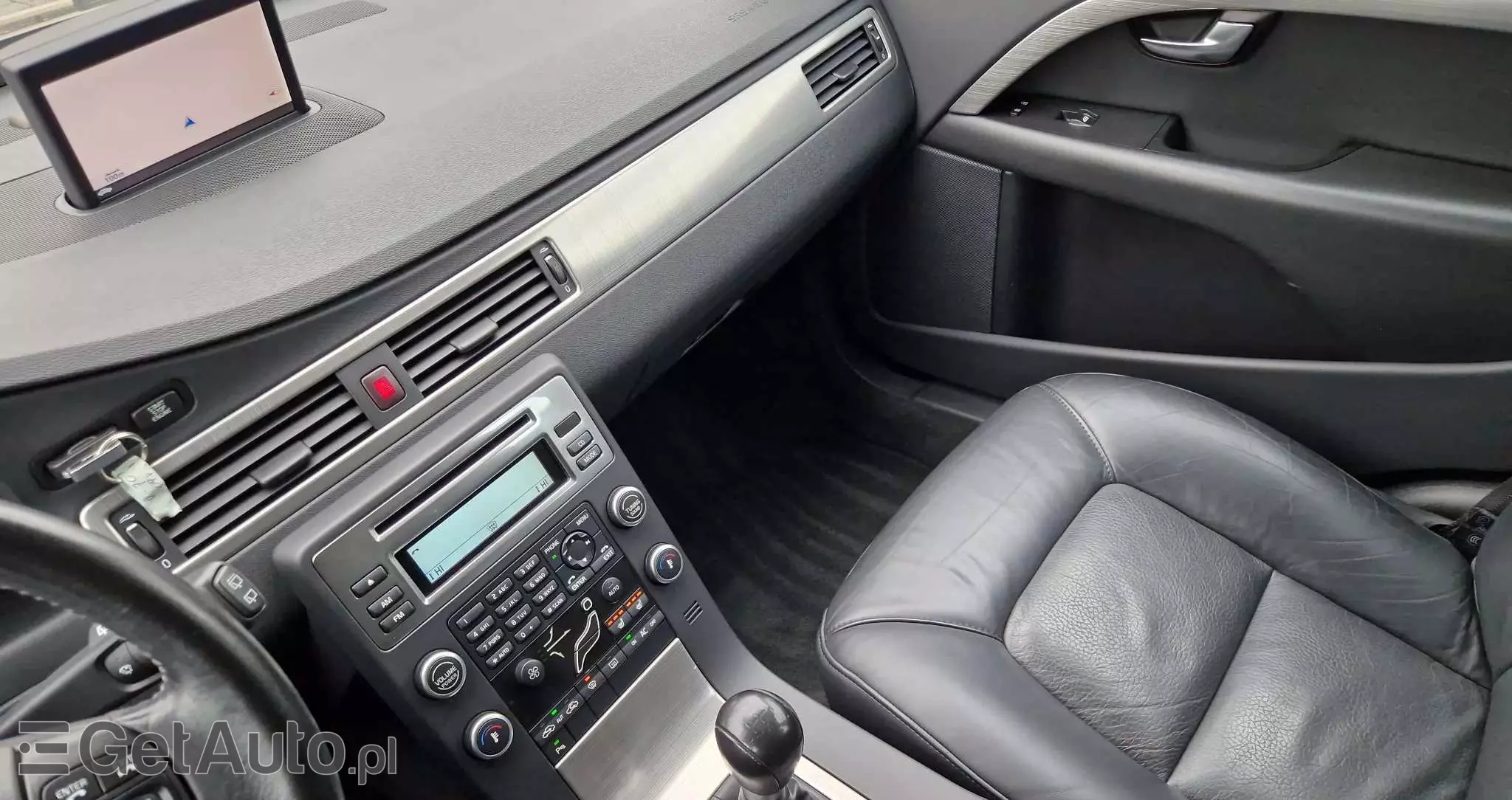 VOLVO V70 2.0 Summum