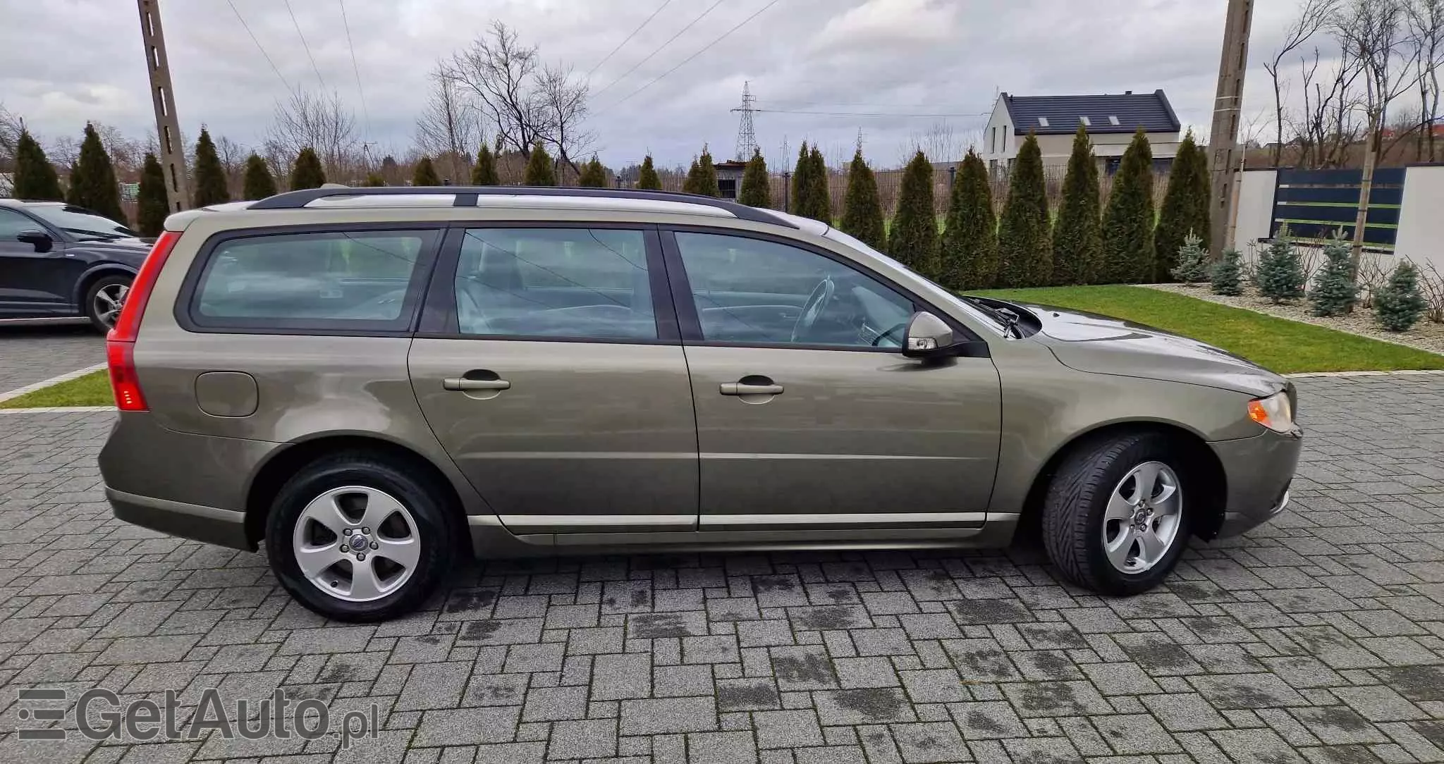 VOLVO V70 2.0 Summum