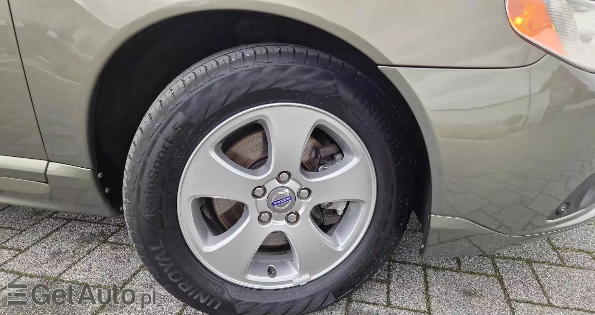 VOLVO V70 2.0 Summum