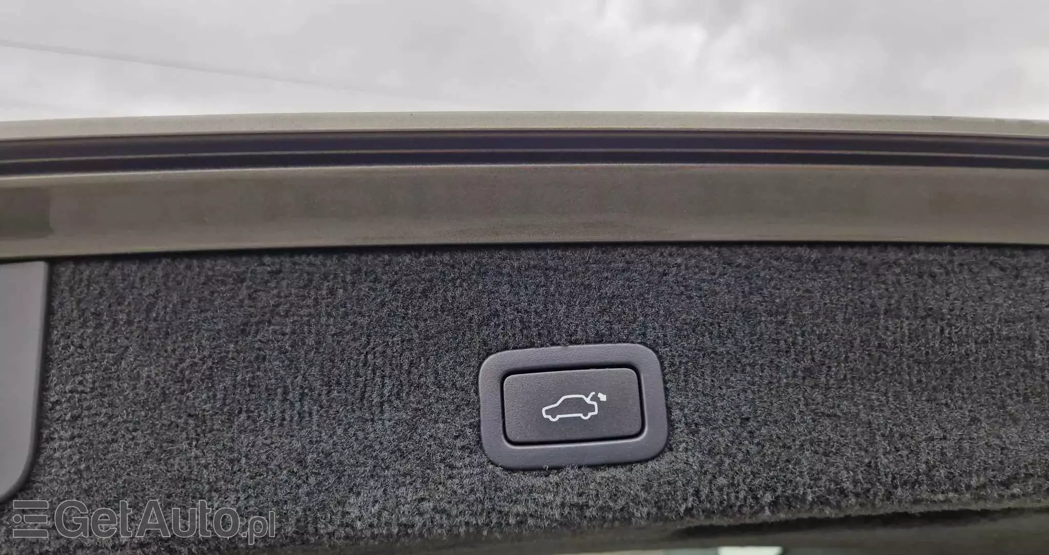 VOLVO V70 2.0 Summum