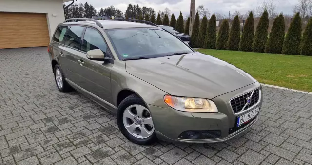 VOLVO V70 2.0 Summum