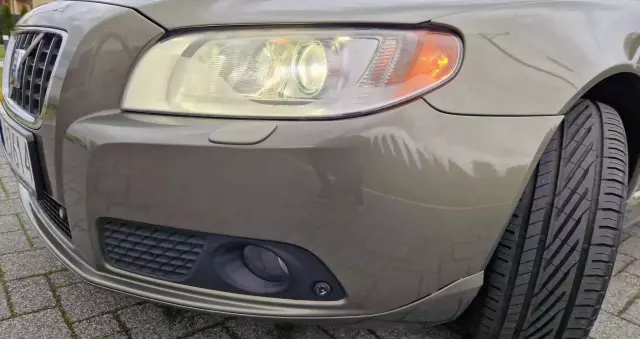 VOLVO V70 2.0 Summum