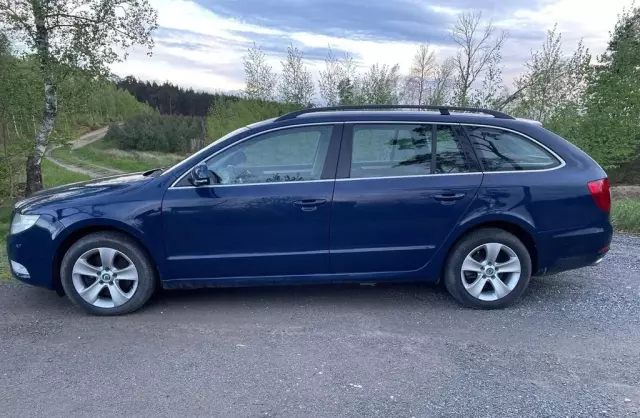 SKODA Superb Ambition