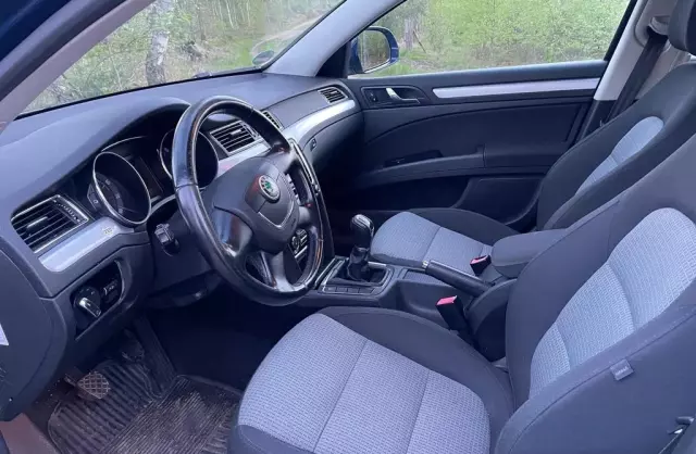 SKODA Superb Ambition