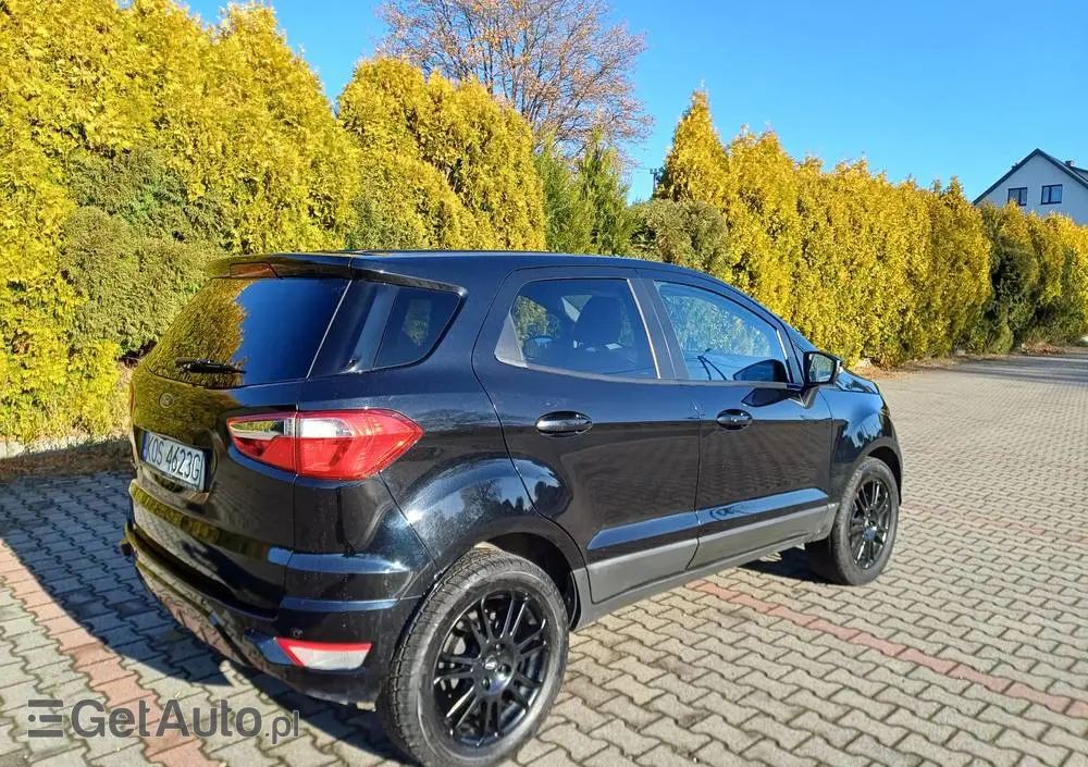 FORD EcoSport 1.5 EcoBlue TITANIUM