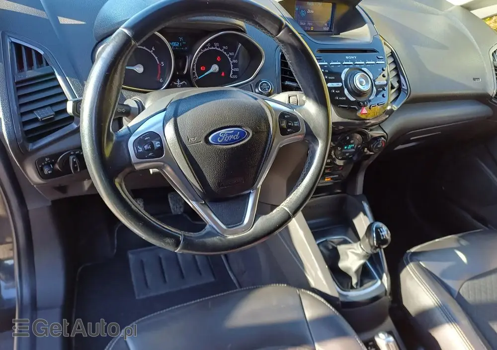 FORD EcoSport 1.5 EcoBlue TITANIUM
