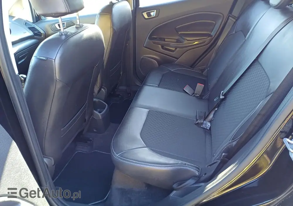 FORD EcoSport 1.5 EcoBlue TITANIUM