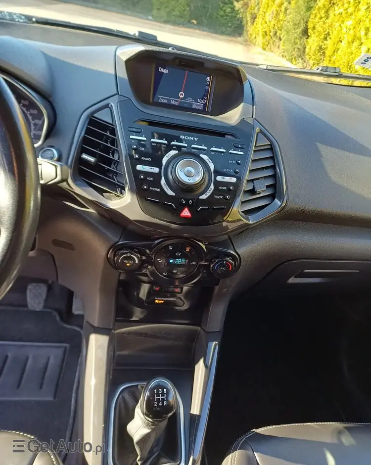 FORD EcoSport 1.5 EcoBlue TITANIUM