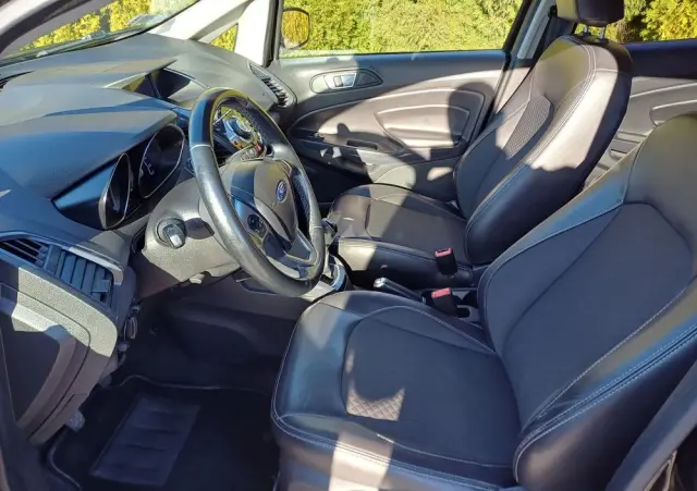 FORD EcoSport 1.5 EcoBlue TITANIUM