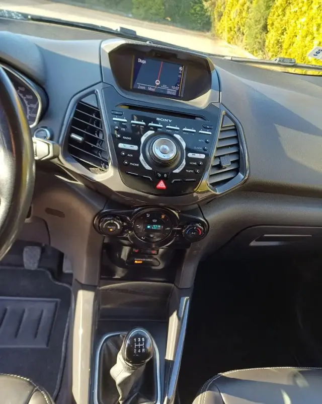 FORD EcoSport 1.5 EcoBlue TITANIUM