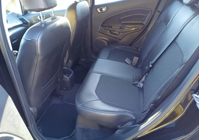 FORD EcoSport 1.5 EcoBlue TITANIUM