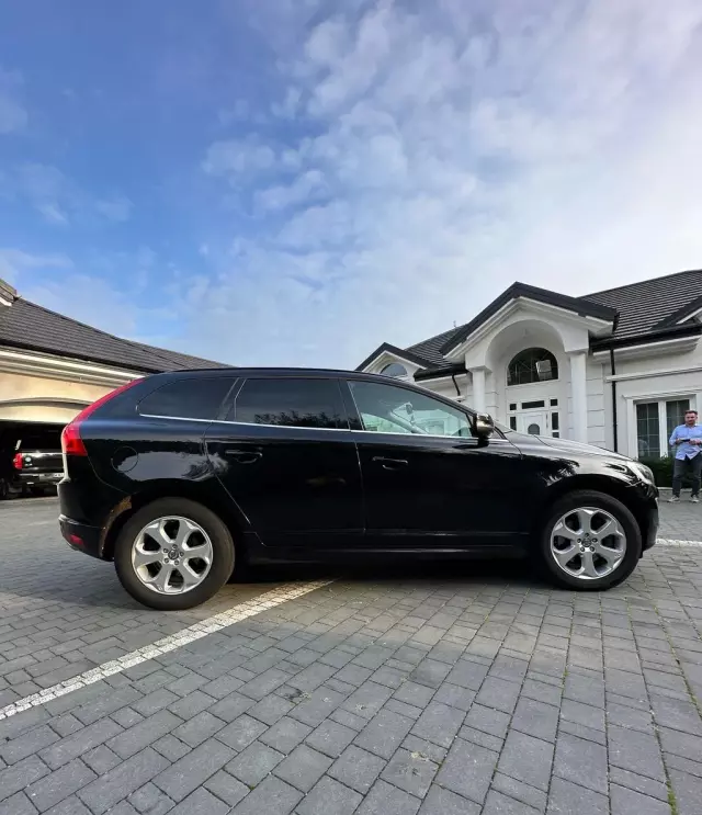 VOLVO Xc 60 