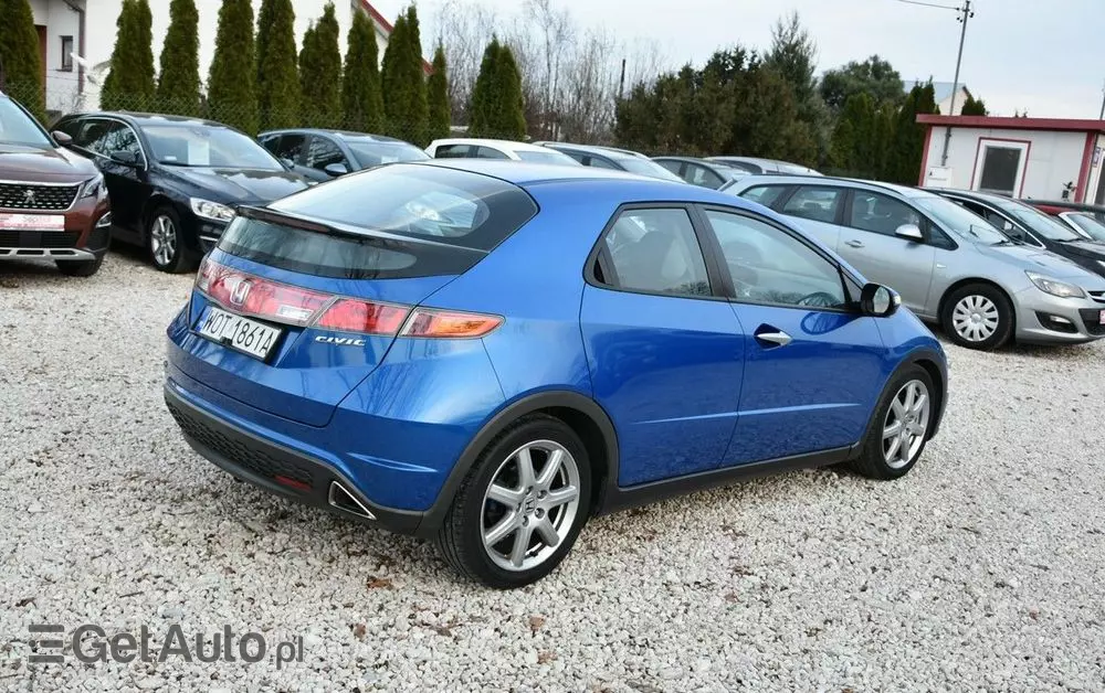HONDA Civic 1.8i-VTEC Sport