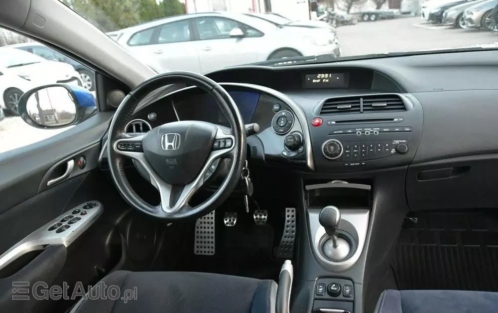 HONDA Civic 1.8i-VTEC Sport