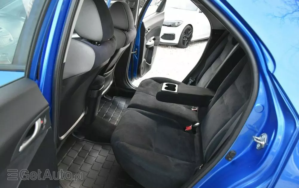 HONDA Civic 1.8i-VTEC Sport