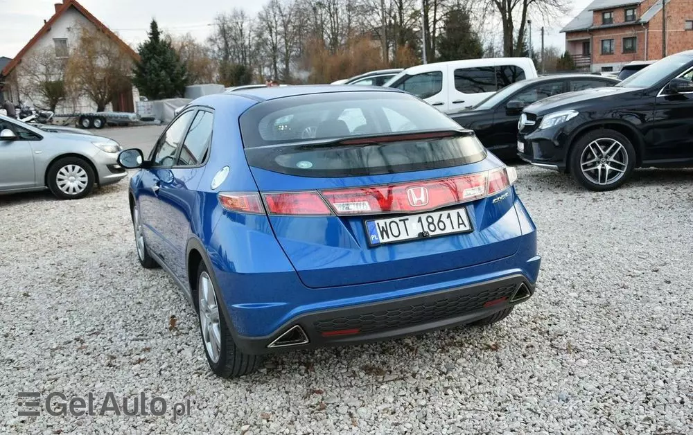 HONDA Civic 1.8i-VTEC Sport