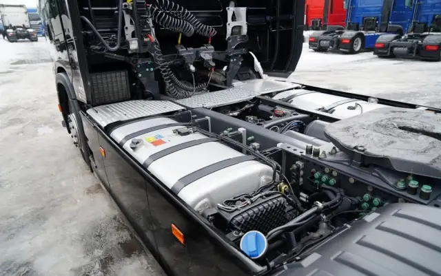 SCANIA S 560 / MEGA / RETARDER / KLIMA POSTOJOWA / LOWDECK / 2022 ROK / 