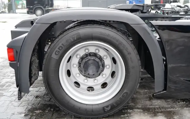 SCANIA S 560 / MEGA / RETARDER / KLIMA POSTOJOWA / LOWDECK / 2022 ROK / 