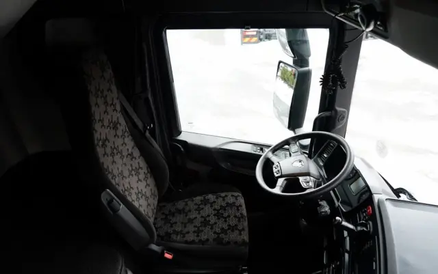 SCANIA S 560 / MEGA / RETARDER / KLIMA POSTOJOWA / LOWDECK / 2022 ROK / 