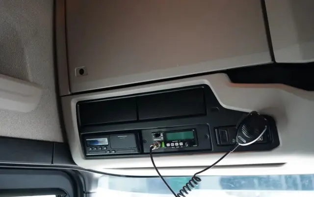 SCANIA S 560 / MEGA / RETARDER / KLIMA POSTOJOWA / LOWDECK / 2022 ROK / 