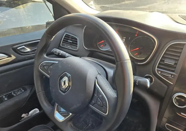 RENAULT Megane 1.5 Blue dCi Techno