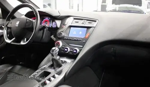 CITROEN DS5 