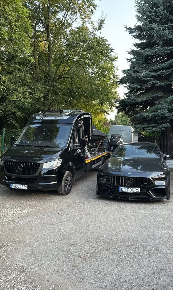 MERCEDES-BENZ SPRINTER 