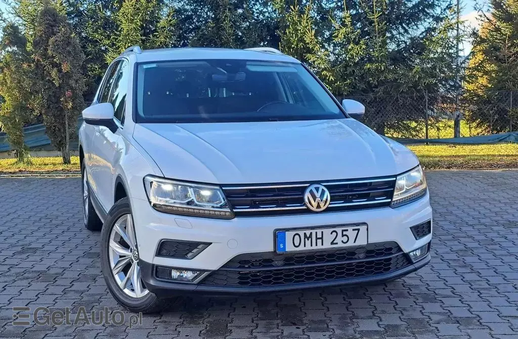 VOLKSWAGEN Tiguan 