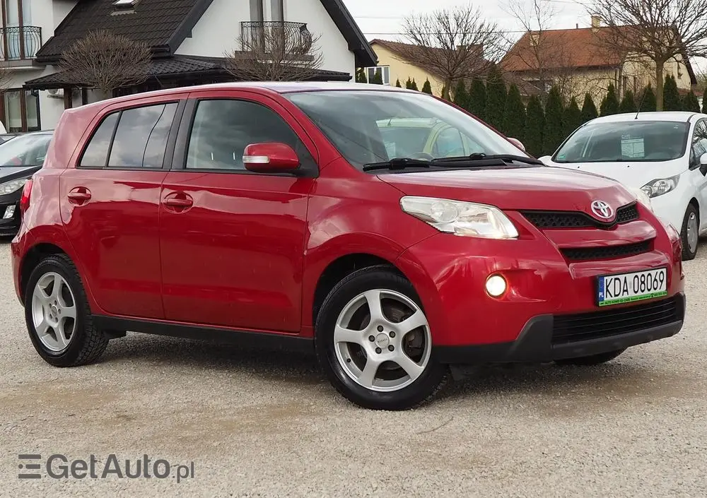 TOYOTA Urban Cruiser 