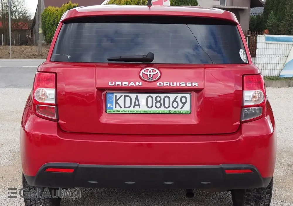 TOYOTA Urban Cruiser 