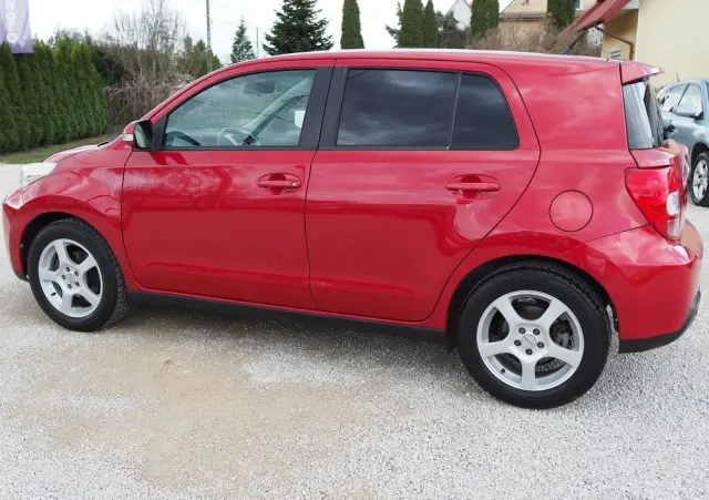 TOYOTA Urban Cruiser 