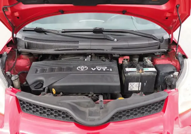 TOYOTA Urban Cruiser 