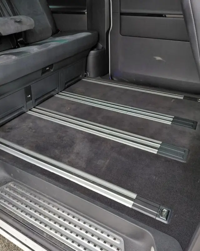 VOLKSWAGEN Multivan 2.0 BiTDI L1 Highline 4Motion DSG