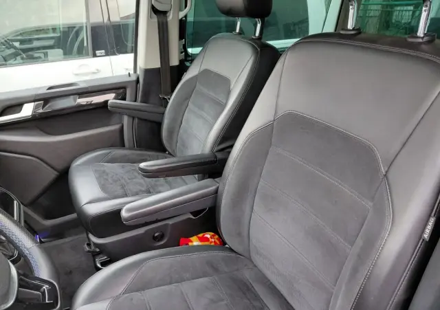 VOLKSWAGEN Multivan 2.0 BiTDI L1 Highline 4Motion DSG