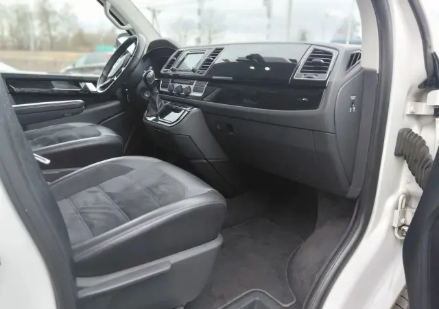 VOLKSWAGEN Multivan 2.0 BiTDI L1 Highline 4Motion DSG