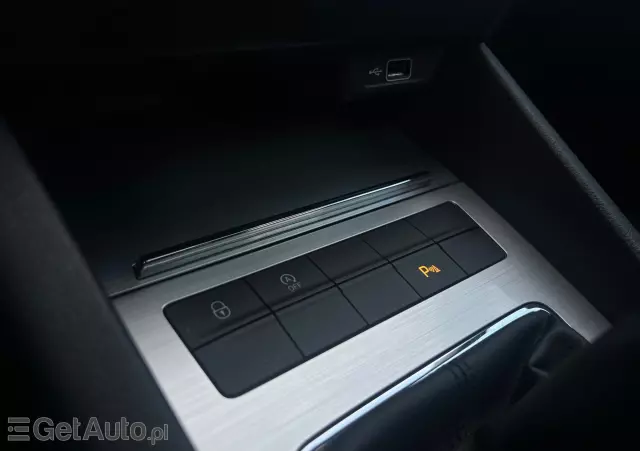 SKODA Octavia 1.0 TSI Ambition