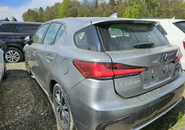 LEXUS CT 200h Prestige EU6